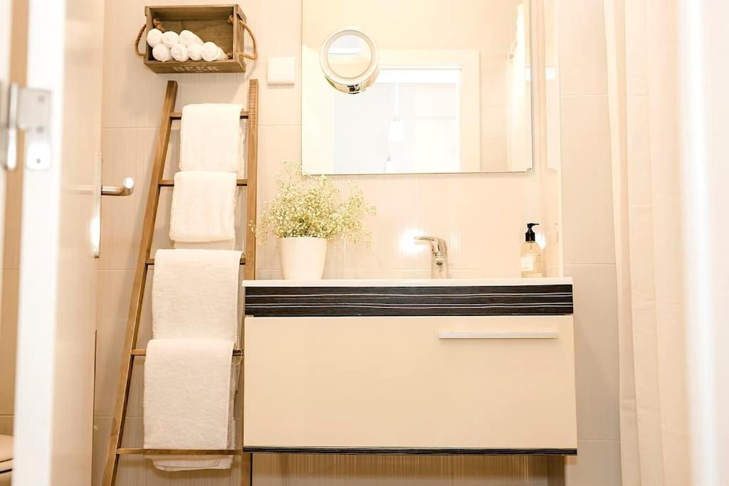 Sapadores - 2 Bedrooms Apartment Lisbon Boho Chic Zewnętrze zdjęcie